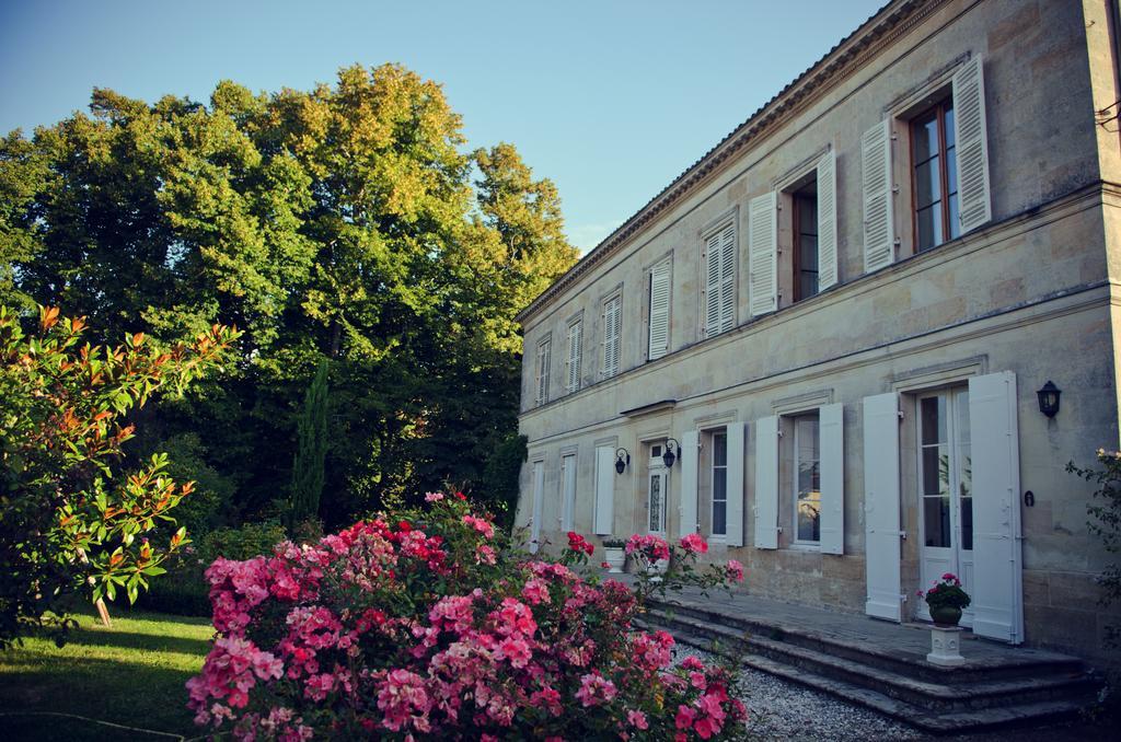 Bed and Breakfast Domaine De Plisseau Gauriac Zimmer foto